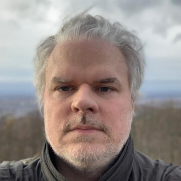Portrait of Frank Buss